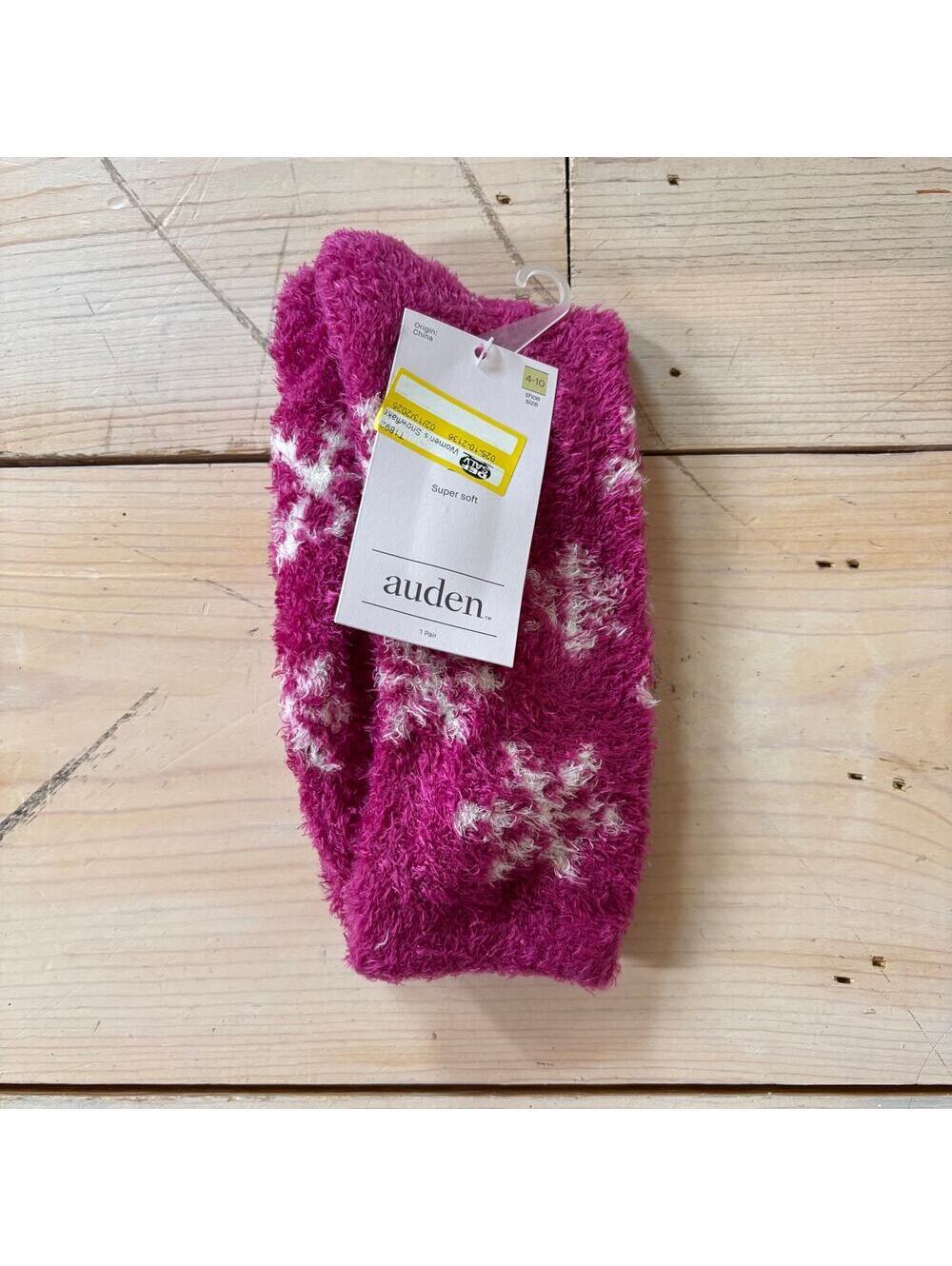 Auden NWT Women's Purple/Pink Snowflake Cozy Crew Socks Size 4-10